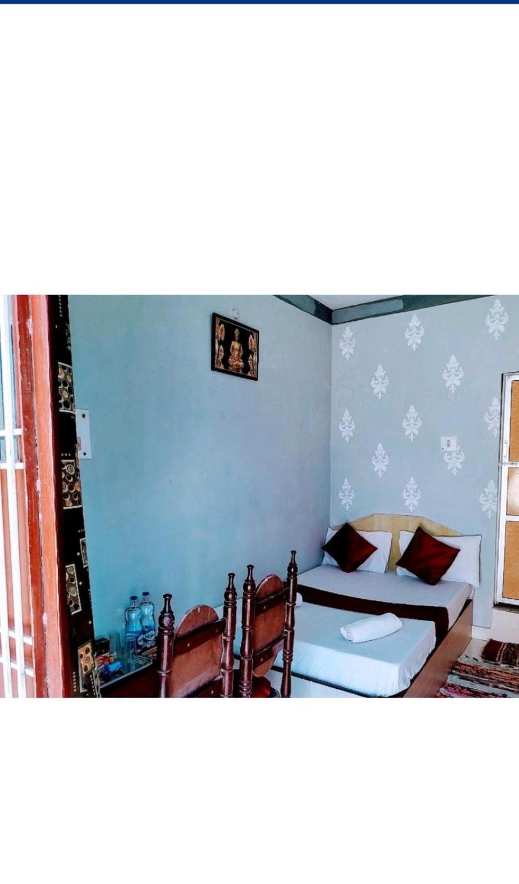 Mohit Paying Guest House พาราณสี ภายนอก รูปภาพ